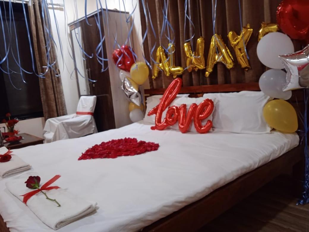 Vinee'S Kitchen And Motel Koynanagar Экстерьер фото